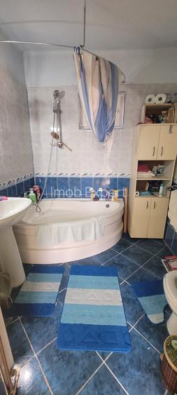 Vand casa cu teren de 1753 mp in Prejmer - 14