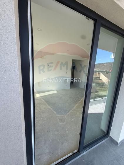 APARTAMENT IN BLOC NOU DE VANZARE IN CENTRUL VECHI 4 CAMERE - 9