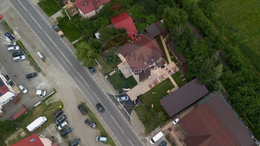 Casa spatioasa de vanzare - 22