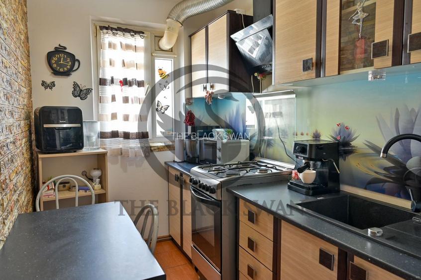 Apartament cu 3 camere de vanzare | Mobilat | Malu Rosu | Comision 0% - 9