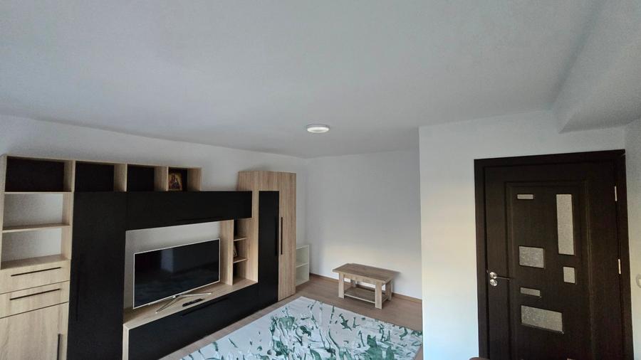Inchiriez ap termen lung 500eur , zona Primo