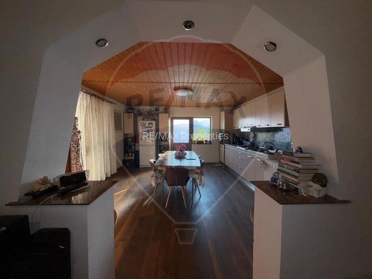 Casa cu teren de vanzare Golesti-Ramnicu Valcea / Manastirea Filimon - 9
