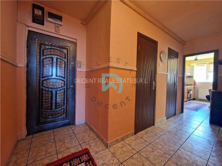 Apartament 4 camere, etaj intermediar, Tractorul, Brasov - 8