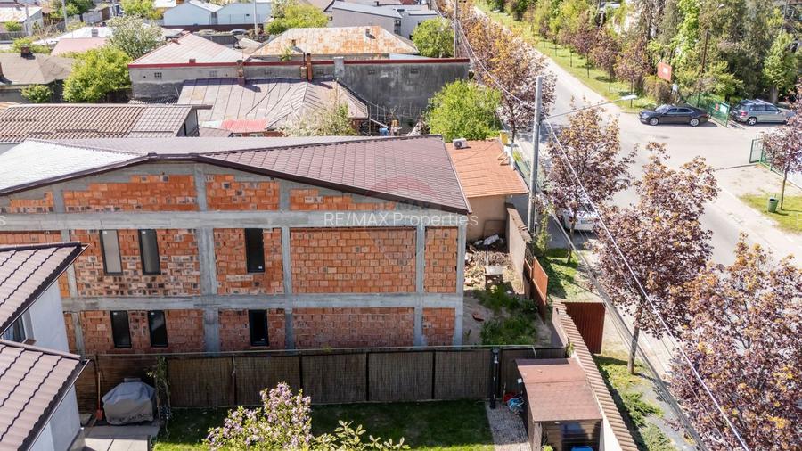 Casa / Vila la rosu in Chitila / Strada Rudeni - teren 264 mp - 26