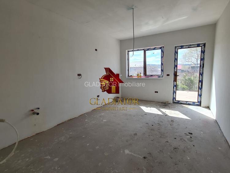 Casa plan parter deosebita, Lunca Cetatuii Ciurea, la asfalt, zona vis - 17