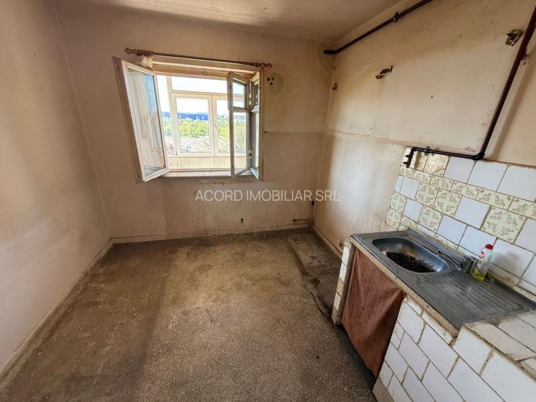 Apartament 2 camere zona KM 5 - 4