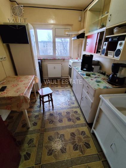 APARTAMENT 3 CAMERE-TRAFIC GREU-ELECTROMAGNETICA-2 BAI-REABILITAT - 2