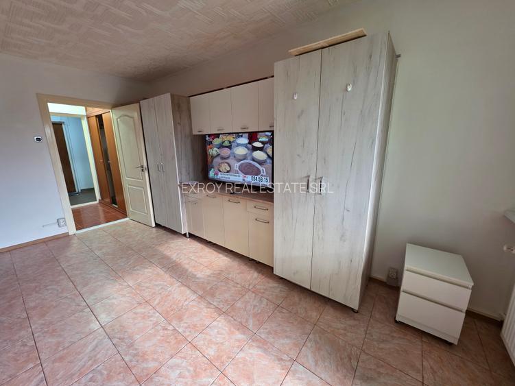 Garsoniera metrou Titan 100metri,bloc reabilitat - 2