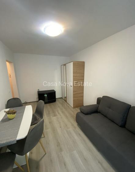 Garsoniera 25mp, balcon 3mp, finisat mediu, zona Expo Transilvania - 2