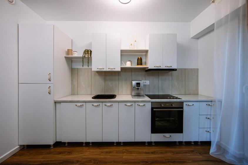Apartament 2 camere Sinaia| Gradina 51 mp| Booking & Airbnb- Facilitati Premium