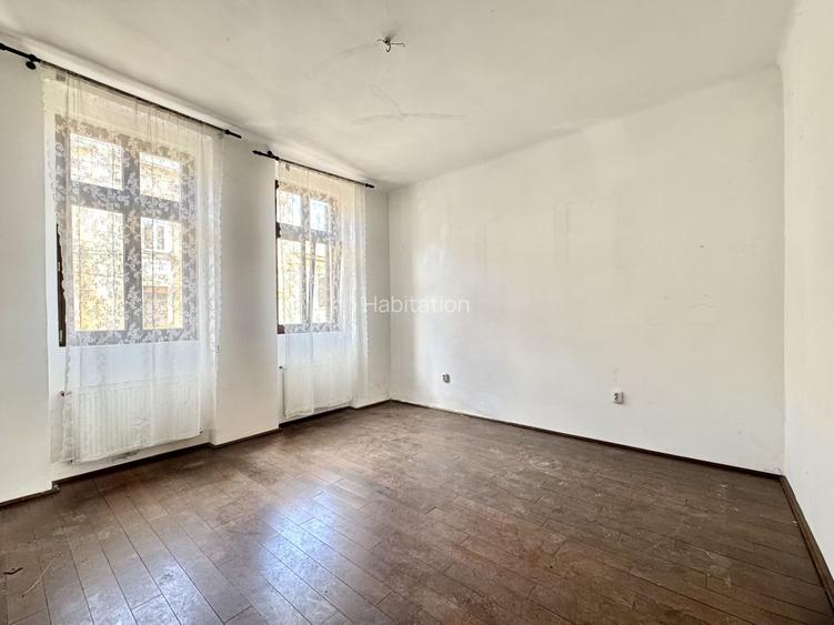 Casă pretabilă pentru spațiu de birouri, cu teren – în zona Bălcescu - 11