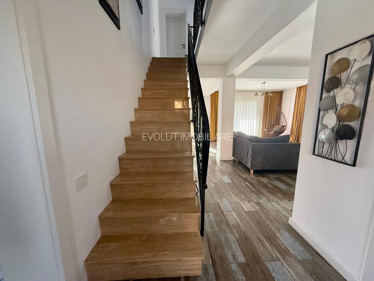 Casa moderna cu 4 camere, garaj 3 masini, curte amenajata – Valu lui Traian - 54