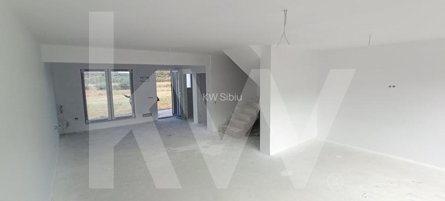 Duplex de vanzare zona Tropinii Vechi - 2