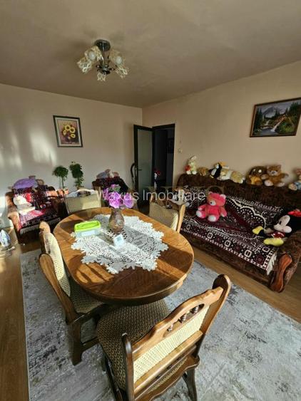 Apartament 4 camere, 78 mp, 2 bai, 2 balcoane – zona linistita, str. Ecaterina T - 9