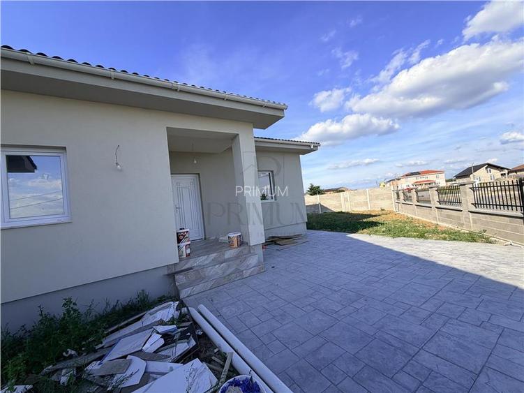 Comision 0 - Duplex pe plan - living mare - 2 bai - 2