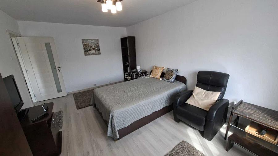 Apartament cu 1 cameră, decomandat, zona Targu Cucu-Statia Padurii - 2