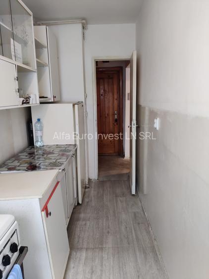 Garsoniera decomandata la parter - 7