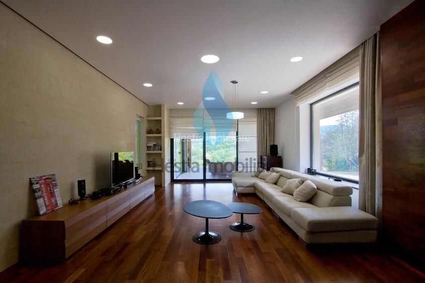 Vila eleganta tip ,,Smart Home", teren 7500 mp,Barnova -Iasi. - 4