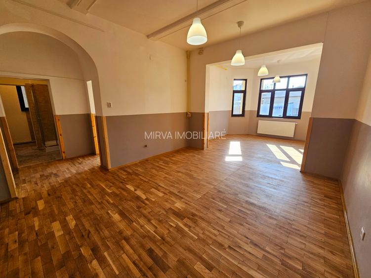 2 Vile Interbelice | Zonă Centrală | Renovate Integral 2024 - 11