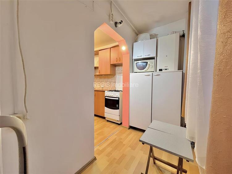 2 Camere Decomandate in Racadau la Etaj Intermediar - 8