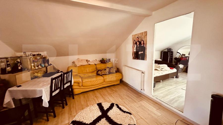 Casa mare 8 camere si 700 mp teren in Miroslava langa Family Market - 3