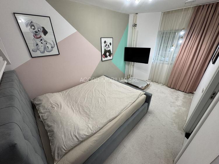 Apartament 3 camere zona Faleza Nord Renovat Total cu Centrala - 7