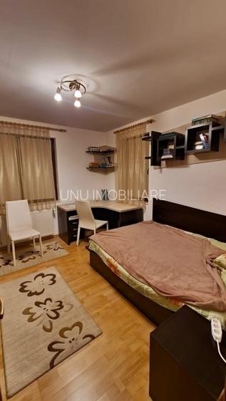 Vilă în Bârnova 260 mp utili, teren 1030 mp D+P+E+M, complet mobilată și LIBERA - 12