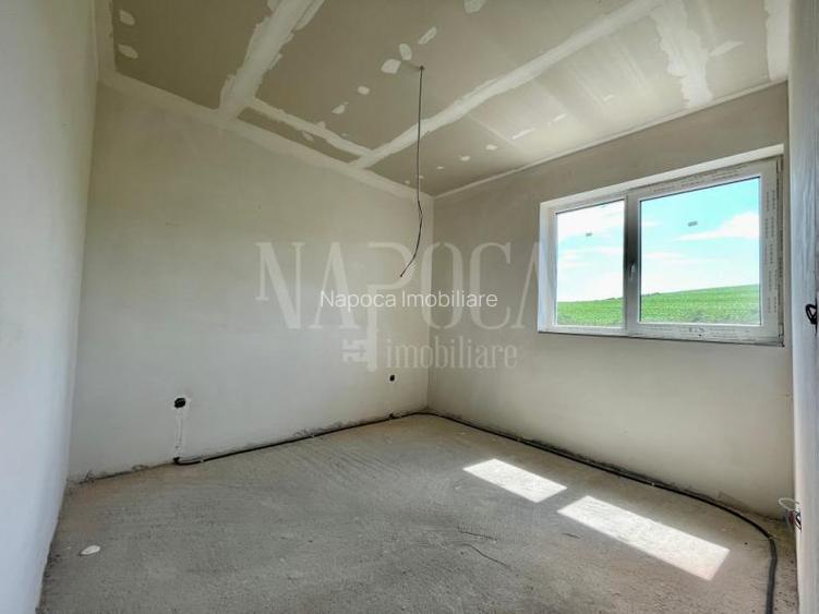 Casa 4 camere de vanzare in Campenesti - 2