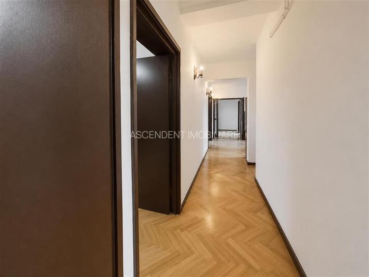 Apartament reprezentativ, 5 camere, pentru birou sau locuinta, Central, Brasov - 3
