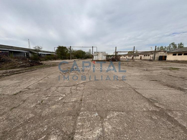 Comision 0%! Teren  de vanzare  38245 mp+ constructii 3400 mp - 3