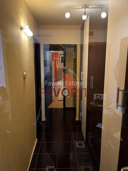 3 camere, decomandat | etaj 4 | centrala proprie | mobilat | zona excelenta - 6