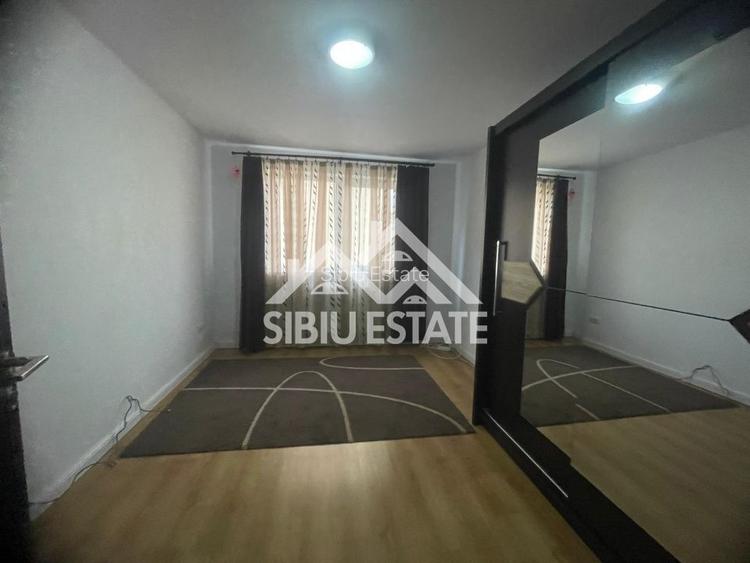 Apartament de vanzare cu 3 camere spatios s.u. 81.3mp-Super pret - 7