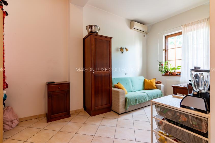 Com0%| Cladire multifunctionala Unirii– Hotel Piri | 9 studiouri independente - 11