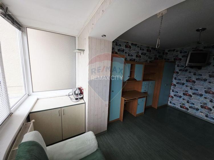 Apartament cu 4 camere de vânzare în zona Calea Romanului - 35