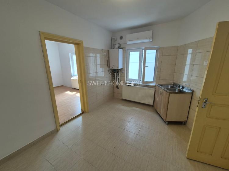 Lacul Tei inchiriere casa singur curte Gheorghe Titeica - 14