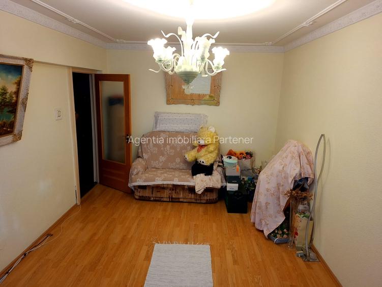 2 camere Prundu , Decomandat / Centrală , finisaje clasice / LOCUIBIL !!! - 6