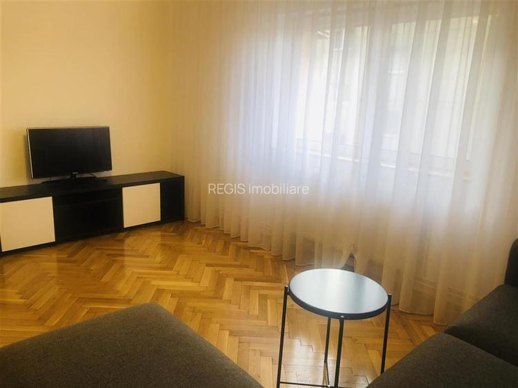 Apartament  4  Camere Centru, 2 locuri parcare in bloc tip vila - 16