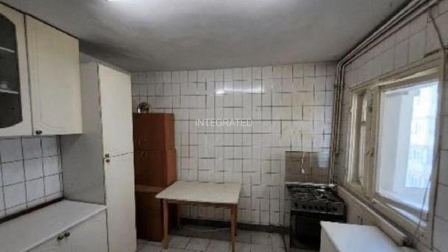 OBOR - Mihai Bravu, Apartament cu 3 camere semidecomandat - 73 mp - etaj 8 - 7