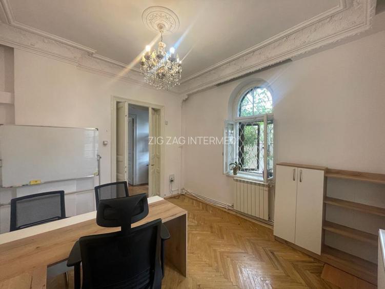 Tomis II , casa IDEAL BIROURI, 3 camere, curte proprie 100 mp. - 5