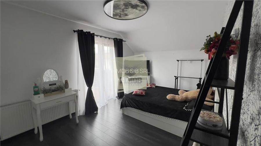 Casa de tip duplex cu 4 camere in zona Selimbar - 3