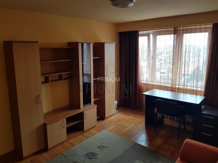 Complexul Studentesc - 2 Camere - Etaj intermediar cu LIFT - Decomandat - 3