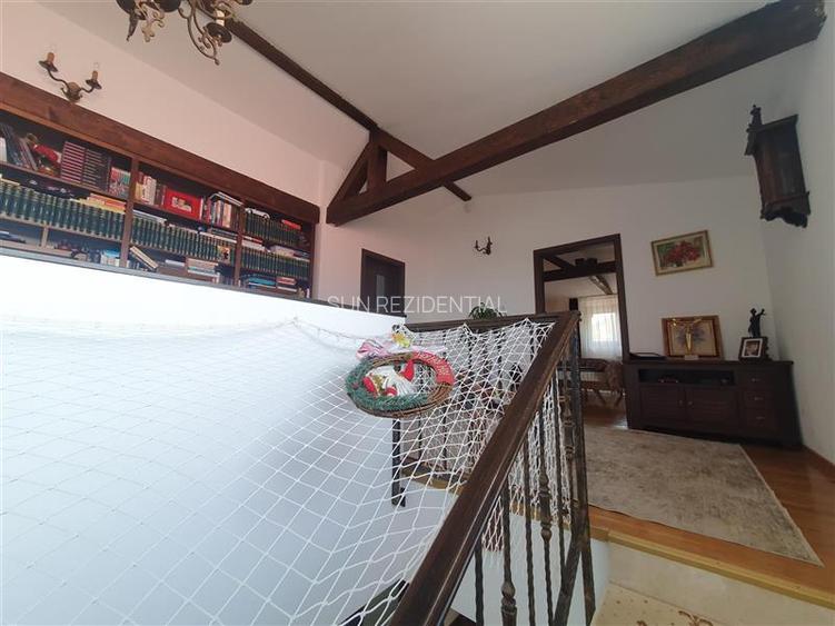 Vila la cheie, cocheta, mobilata-utilata, gradina amenajata - 14