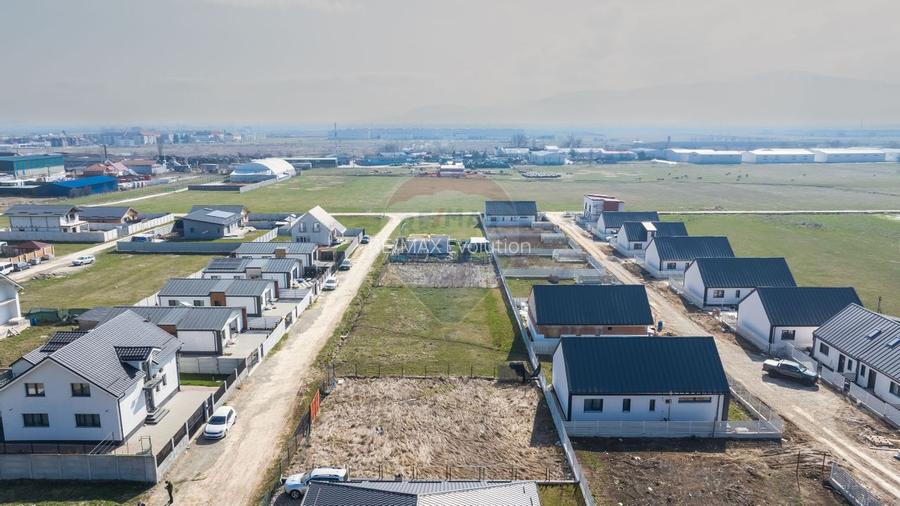 Comision 0% | Teren pentru casa ta, într-o zonă liniștită din Codlea - 3