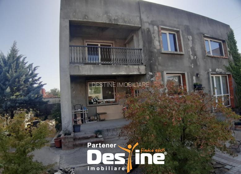 Vila P+1+M la gri, curte libera, zona Magurele - 3