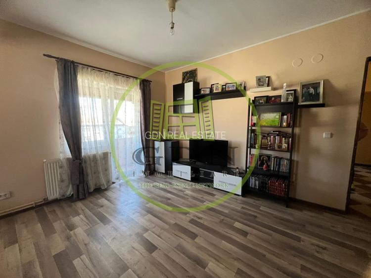Apartament de vanzare 4 camere | 89 mp | Zona Vasile Aaron - 3
