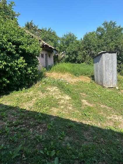 Casă cu teren de 5.700 mp, Pădureni,se accepta si schimb cu apt in Iasi - 16