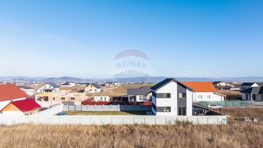 Casă smart finisaje premium, 700 mp teren Cartier Izvor | Comision 0 - 26