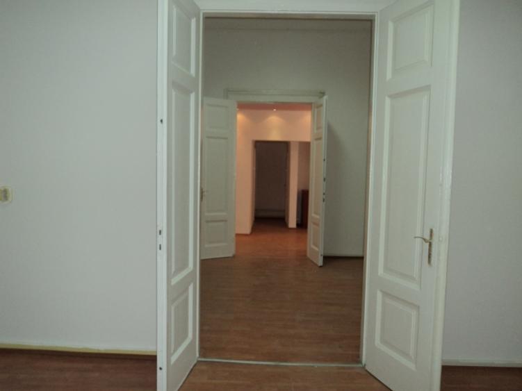 Apartament 5 camere renovat, 181mp, Timisoara, Tribunal, 388.000euro