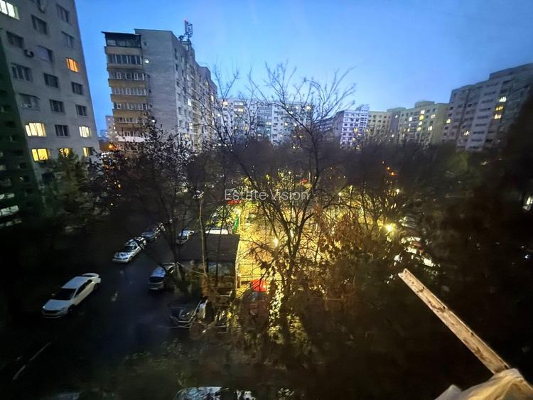 Apartament 4 camere spatios, decomandat, ideal familie,  bloc anvelopat, Piata D - 13