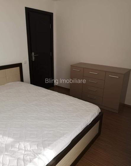 Aparament 3 camere ,2 balcoane , zona Parcul Poligon - 7